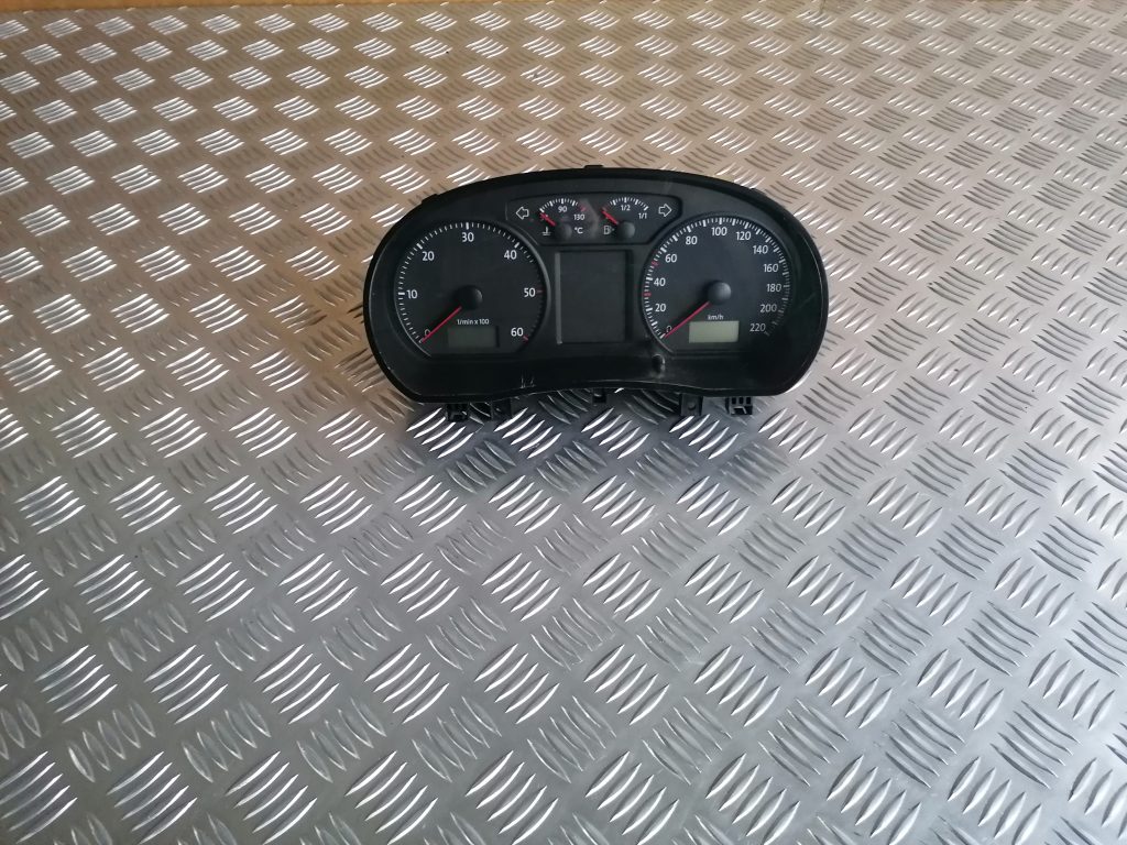 Spidometrs priekš VW POLO 2008 1 Spidometrs priekš VW POLO 2008