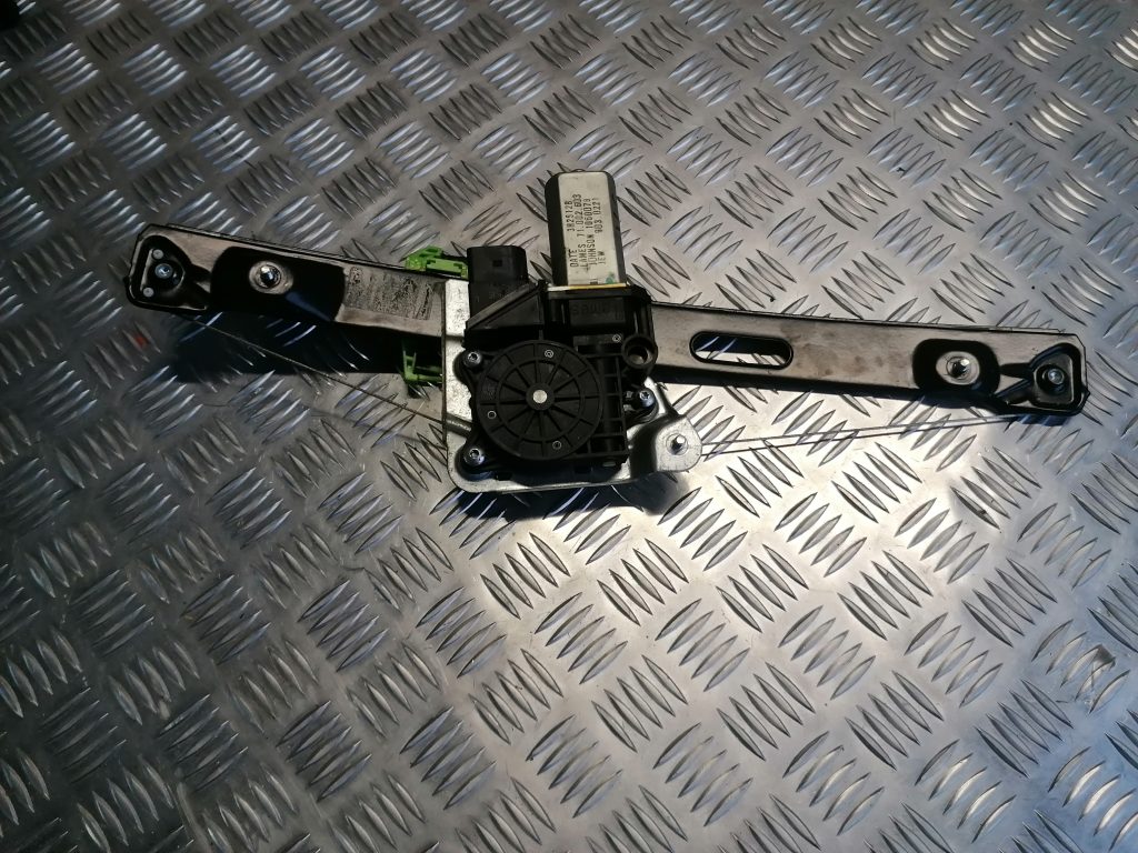 Stikla pacelšanas mehānisms aizmugurējais kreisais priekš BMW 330D E91 2008 TOURING 1 Stikla pacelšanas mehānisms aizmugurējais kreisais priekš BMW 330D E91 2008 TOURING