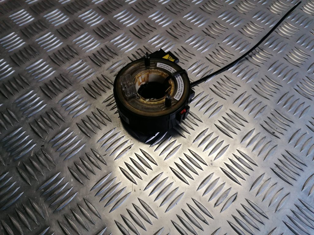 Drošības spilvena slīdgredzens priekš VW TOURAN 2005 1 Drošības spilvena slīdgredzens priekš VW TOURAN 2005