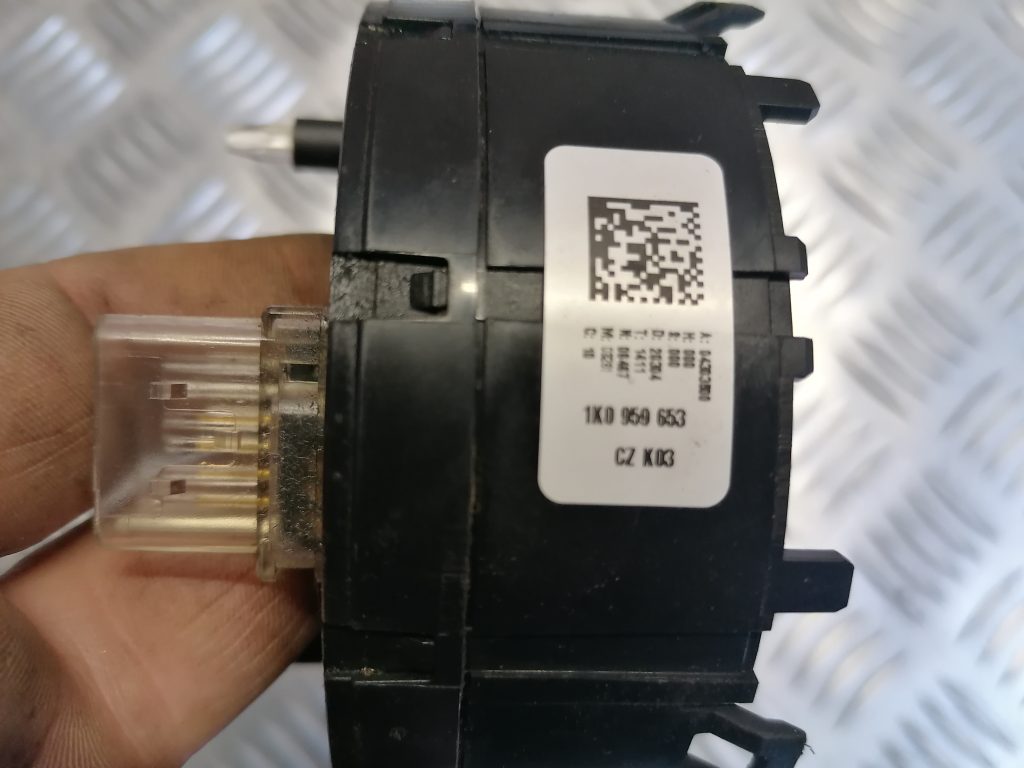 Drošības spilvena slīdgredzens priekš VW TOURAN 2005 2 Drošības spilvena slīdgredzens priekš VW TOURAN 2005