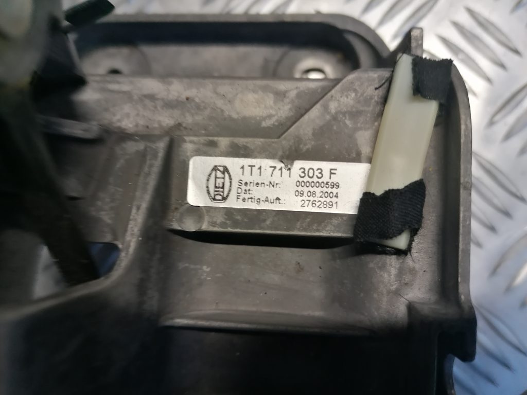 Bremžu pedālis priekš VW TOURAN 2005 3 Bremžu pedālis priekš VW TOURAN 2005