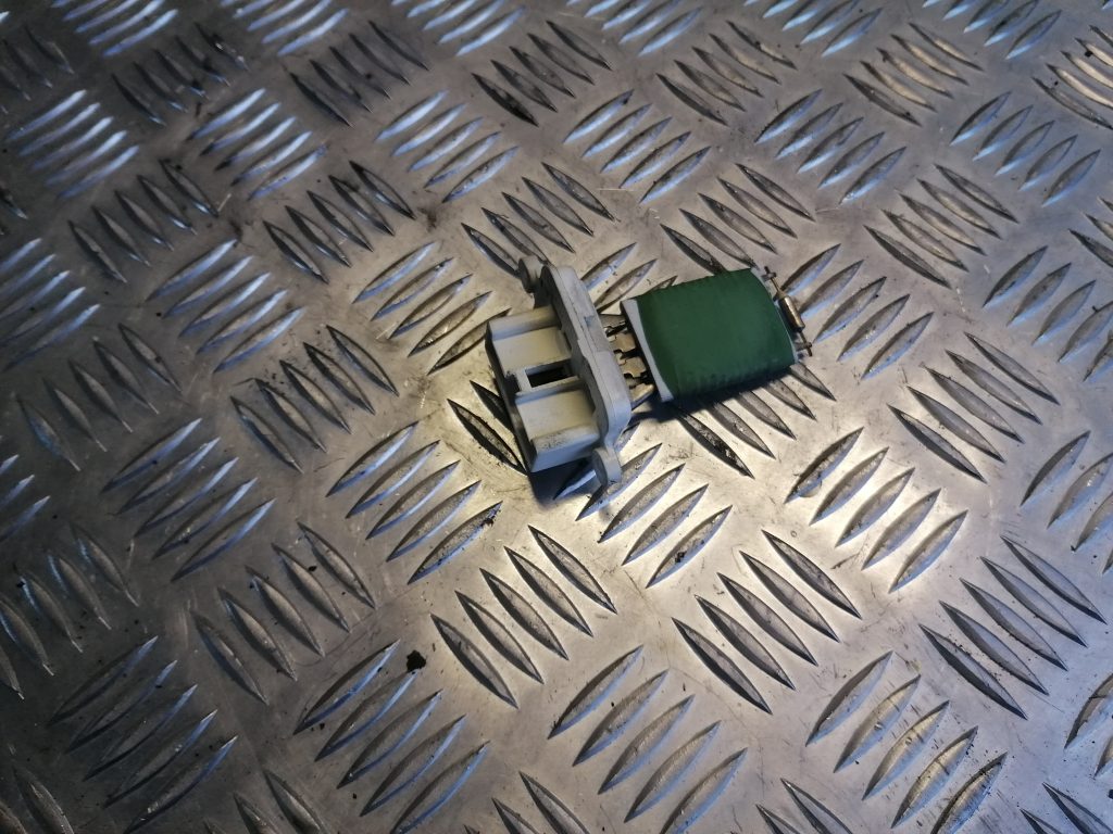 Salona ventilatora rezistors priekš OPEL MERIVA 2005 1 Salona ventilatora rezistors priekš OPEL MERIVA 2005