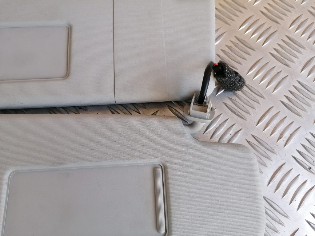 Saules aizsargs priekš VW POLO 2011 3 Saules aizsargs priekš VW POLO 2011