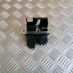 Bagāžnieka vāka slēdzene priekš VW POLO 2011