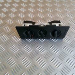 Klimata kontroles bloks priekš VW POLO 2011