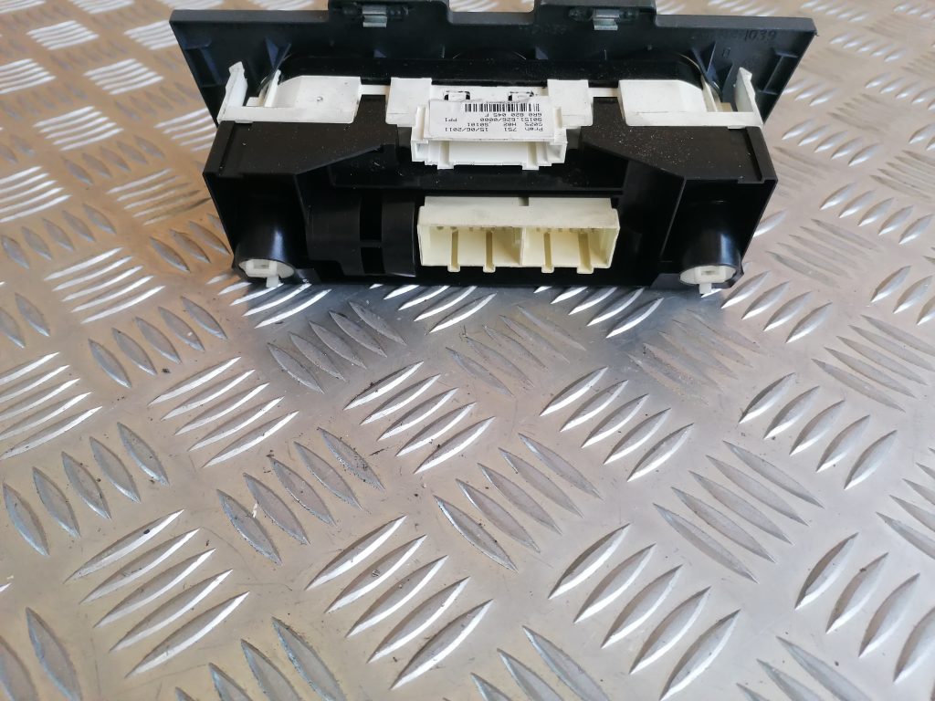 Klimata kontroles bloks priekš VW POLO 2011 4 Klimata kontroles bloks priekš VW POLO 2011