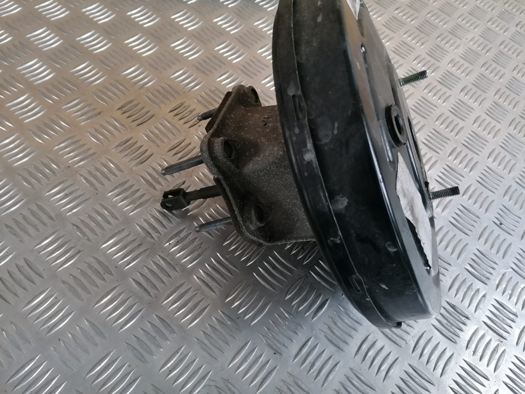 Vakuuma bremžu pastiprinātājs priekš RENAULT MEGANE 2011 2 Vakuuma bremžu pastiprinātājs priekš RENAULT MEGANE 2011