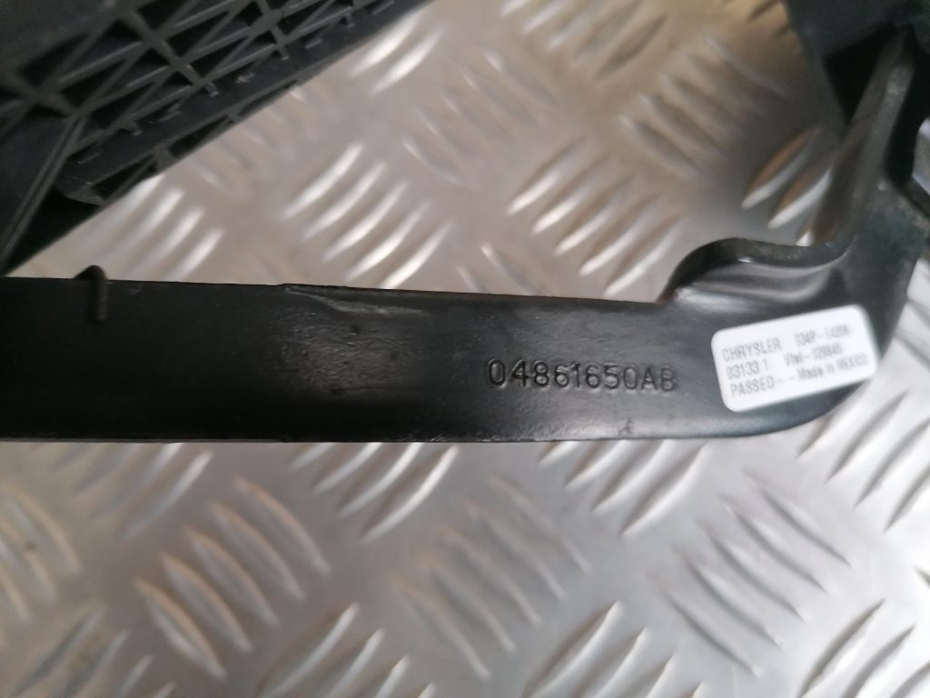 Gāzes pedālis priekš CHRYSLER GRAND VOYAGER 2004 2 Gāzes pedālis priekš CHRYSLER GRAND VOYAGER 2004