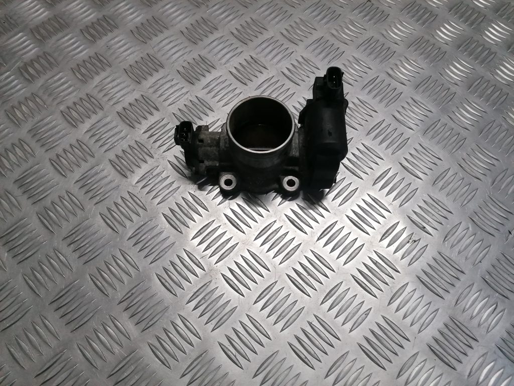 Droseļvārsts priekš TOYOTA COROLLA VERSO 2005 1 Droseļvārsts priekš TOYOTA COROLLA VERSO 2005