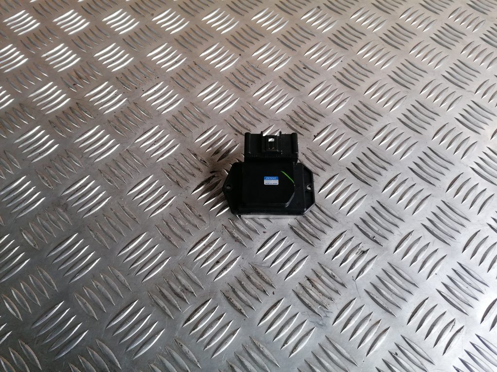 Salona ventilatora rezistors priekš TOYOTA COROLLA VERSO 2005 1 Salona ventilatora rezistors priekš TOYOTA COROLLA VERSO 2005