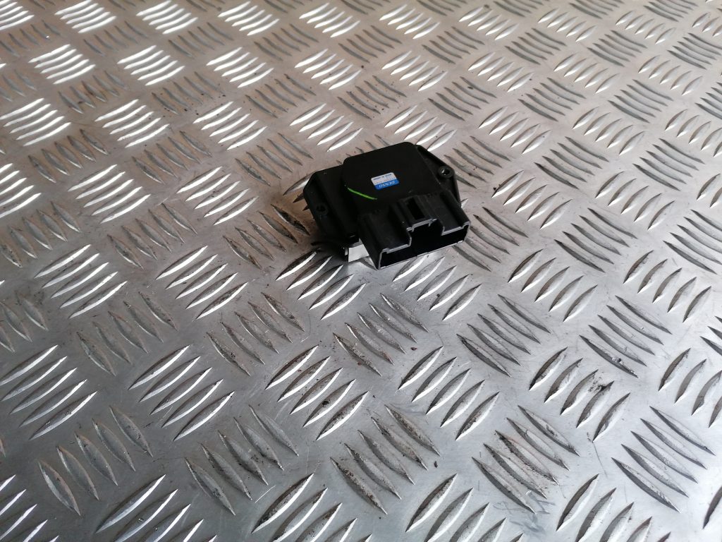 Salona ventilatora rezistors priekš TOYOTA COROLLA VERSO 2005 2 Salona ventilatora rezistors priekš TOYOTA COROLLA VERSO 2005