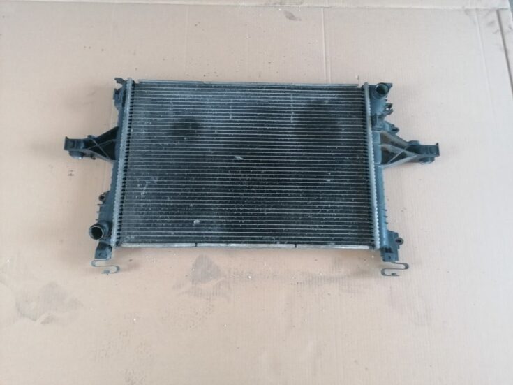 Dzesēšanas radiators priekš VOLVO V70 2004 1