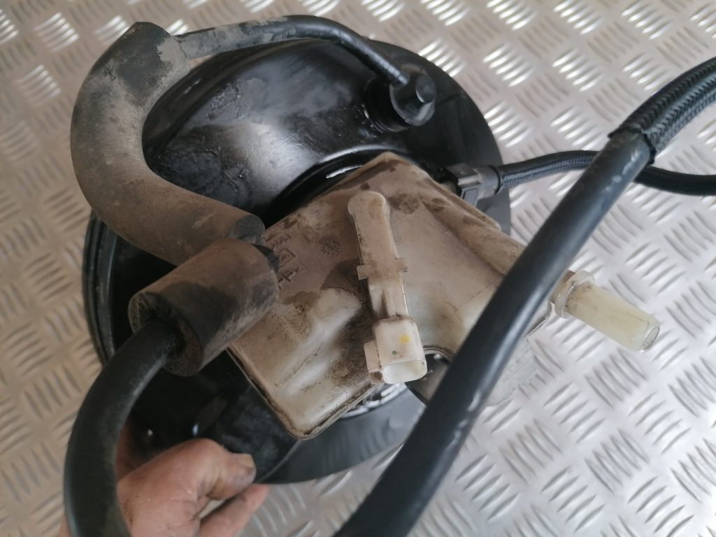 Vakuuma bremžu pastiprinātājs priekš FORD C-MAX 2011 4 Vakuuma bremžu pastiprinātājs priekš FORD C-MAX 2011