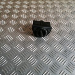 Gaismas slēdzis priekš SAAB 9-3 2002