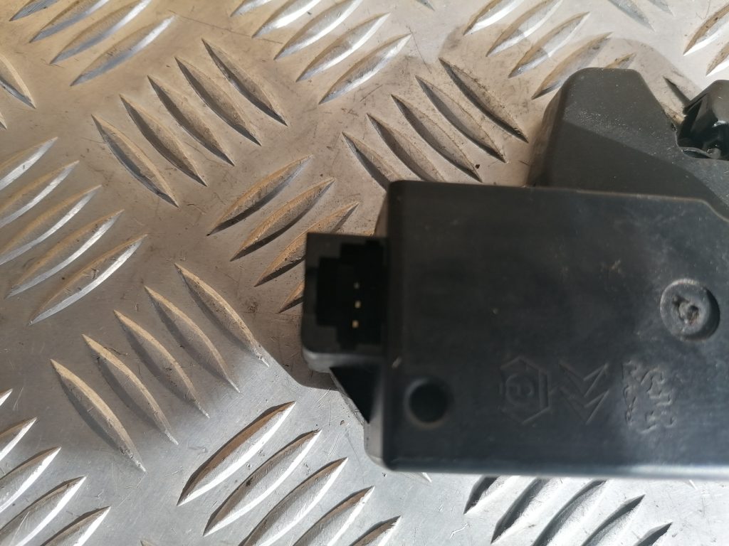 Bagāžnieka vāka slēdzene priekš CITROEN C4 2006 4 Bagāžnieka vāka slēdzene priekš CITROEN C4 2006