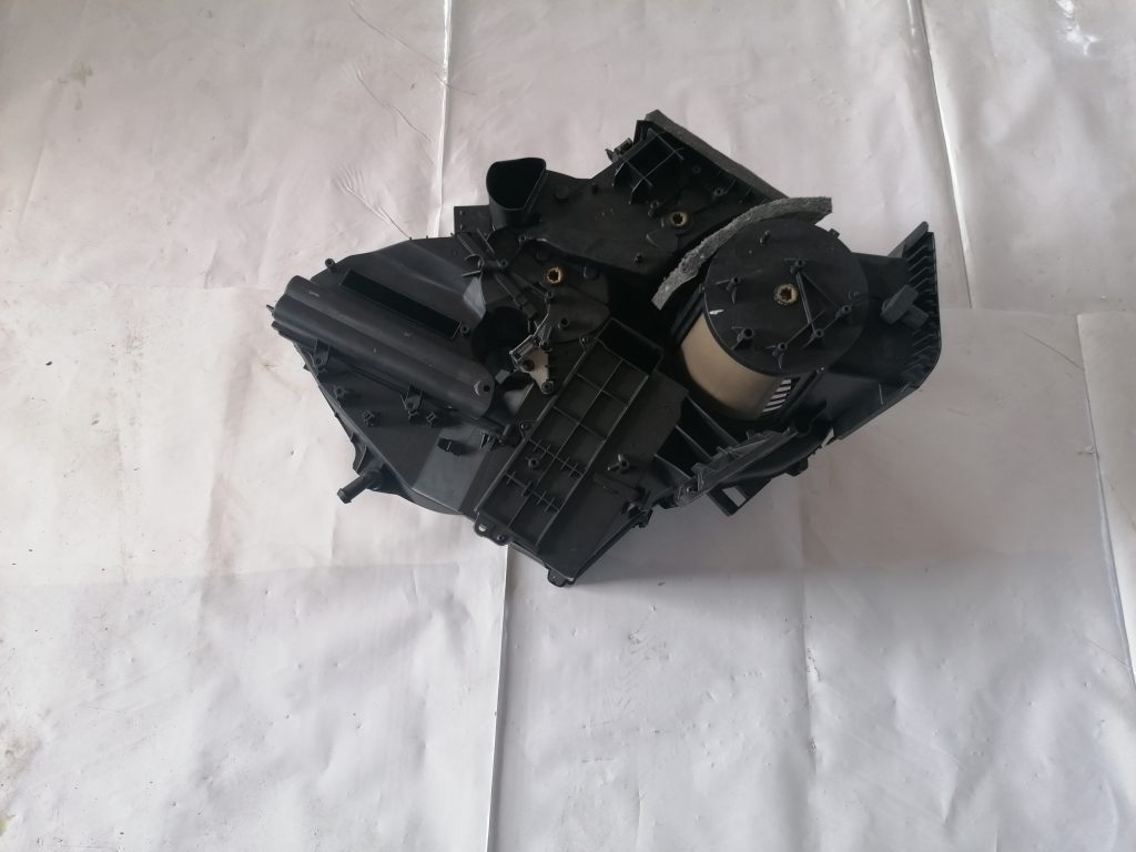 Salona sildītājs priekš VOLVO C30 2008 TURQUOISE 1 Salona sildītājs priekš VOLVO C30 2008 TURQUOISE