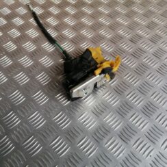 Priekšējo kreiso durvju slēdzene priekš HYUNDAI I30 2012