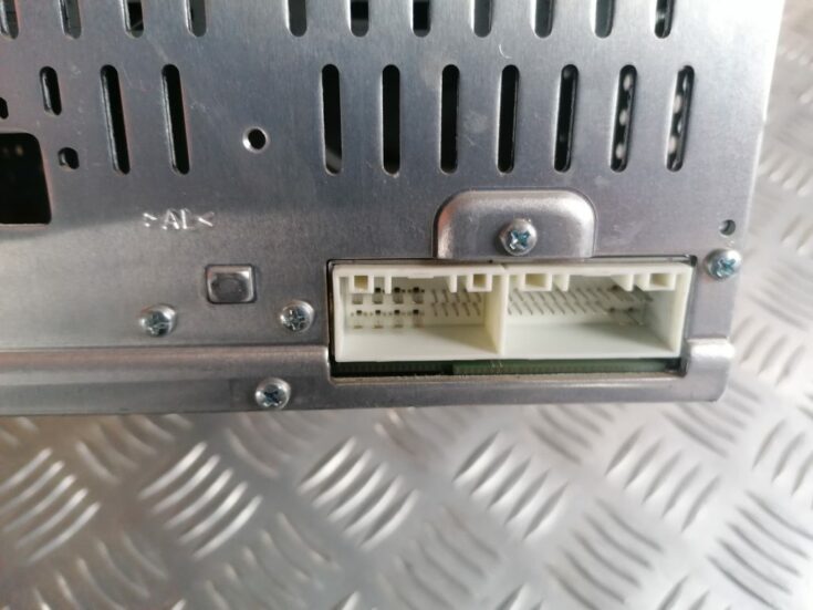 Automašīnas radio priekš HYUNDAI I30 2012 4