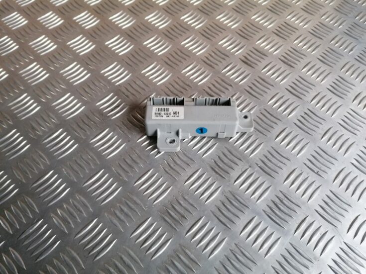 Integrētas modulāras mikroshēmas relejas bloks priekš HYUNDAI I30 2012 1