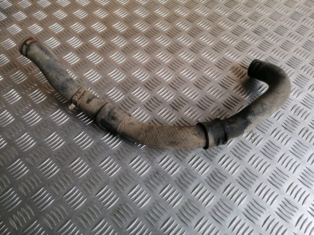 Dzesēšanas caurule priekš HYUNDAI I30 2012 1 Dzesēšanas caurule priekš HYUNDAI I30 2012