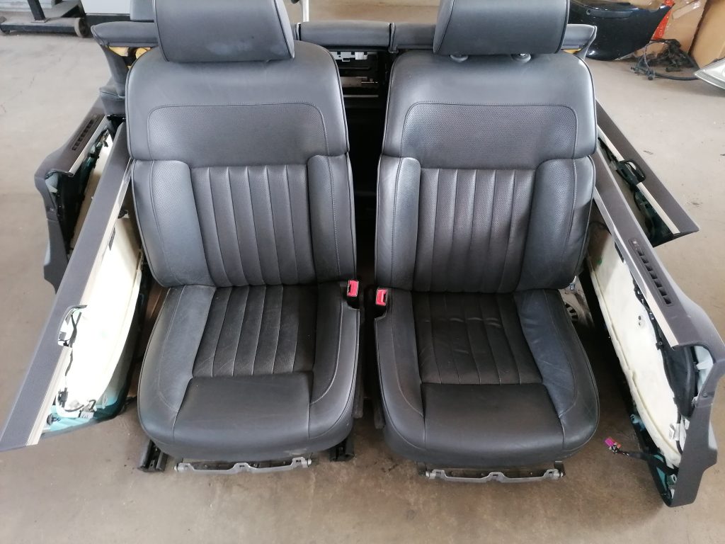 Sēdekļu komplekts priekš VW PHAETON 2005 3 Sēdekļu komplekts priekš VW PHAETON 2005