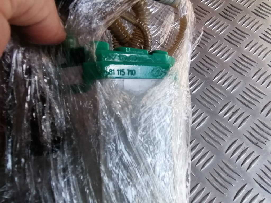 Degvielas tvertnes sūknis priekš VW PHAETON 2005 7 Degvielas tvertnes sūknis priekš VW PHAETON 2005