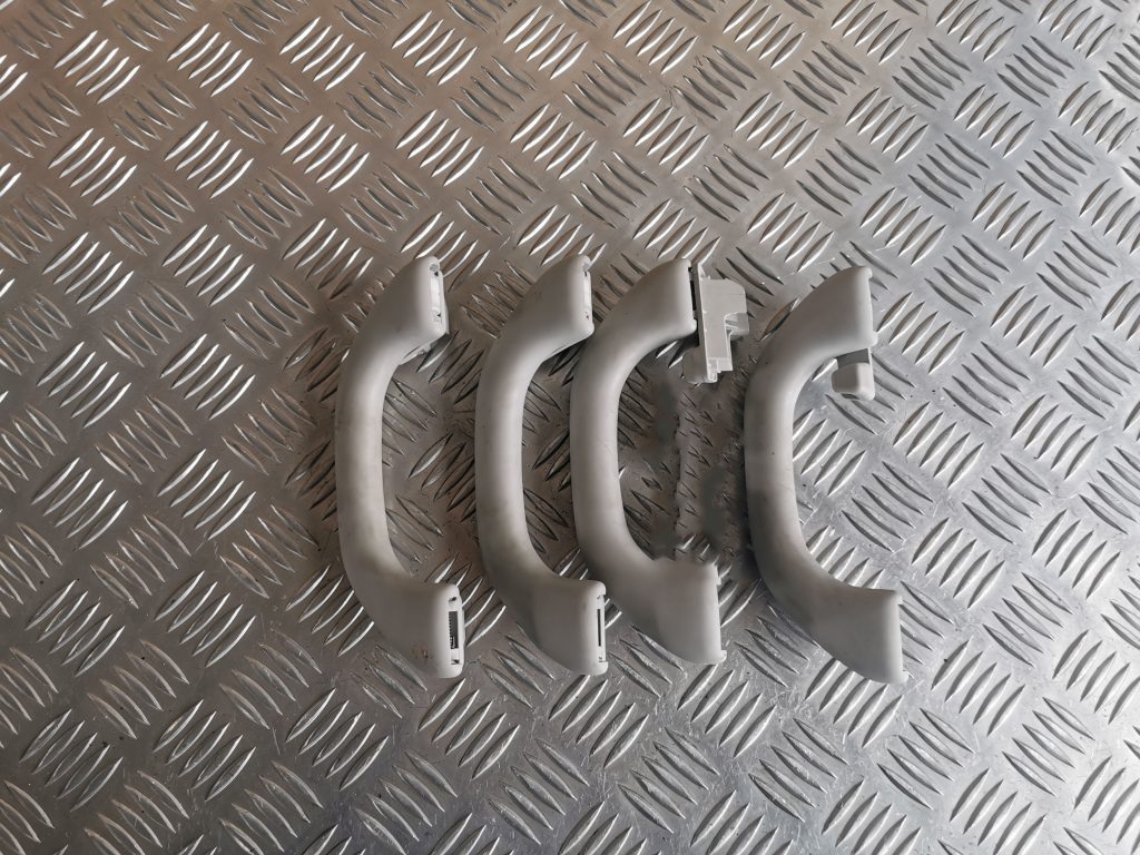 Salona rokturis griestos priekš VW PASSAT CC 2009 1 Salona rokturis griestos priekš VW PASSAT CC 2009