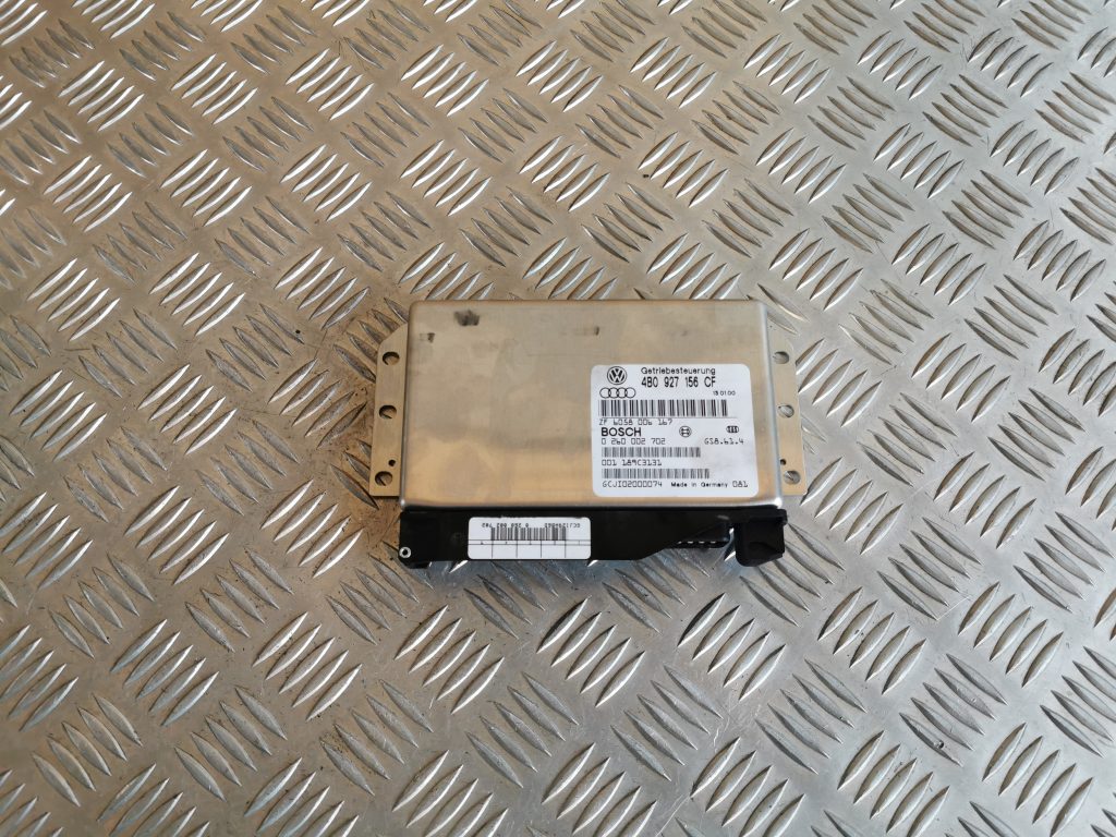 Pārnesumkārbas vadības bloks priekš AUDI A6 1998 1 Pārnesumkārbas vadības bloks priekš AUDI A6 1998