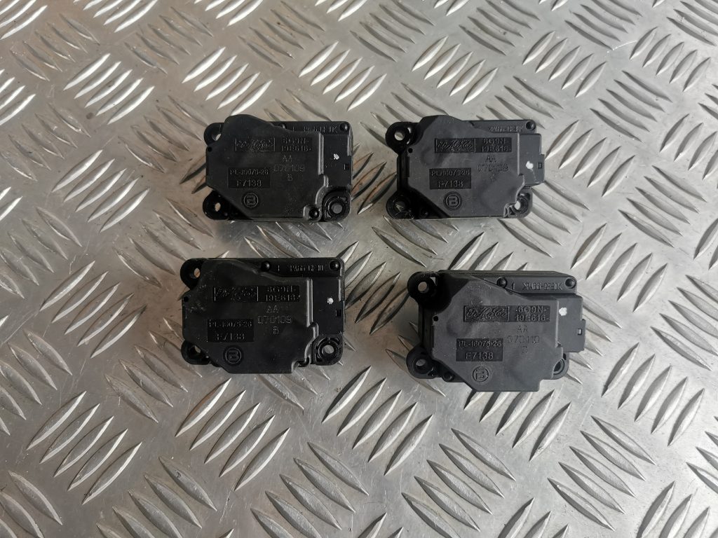 Apsildes sistēmas aktuators priekš LAND ROVER FREELANDER 2007 1 Apsildes sistēmas aktuators priekš LAND ROVER FREELANDER 2007