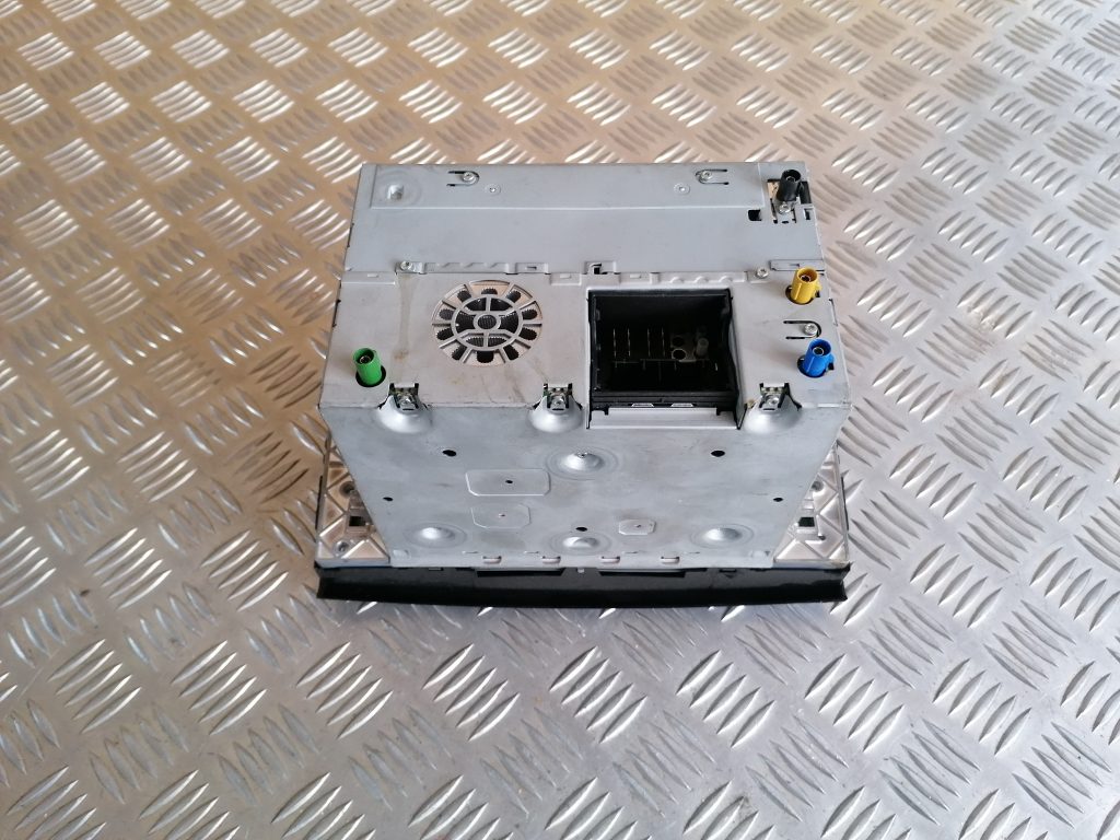 CD/DVD/Navigācijas bloks priekš MERCEDES BENZ ML320 2005 BLACK 5 CD/DVD/Navigācijas bloks priekš MERCEDES BENZ ML320 2005 BLACK