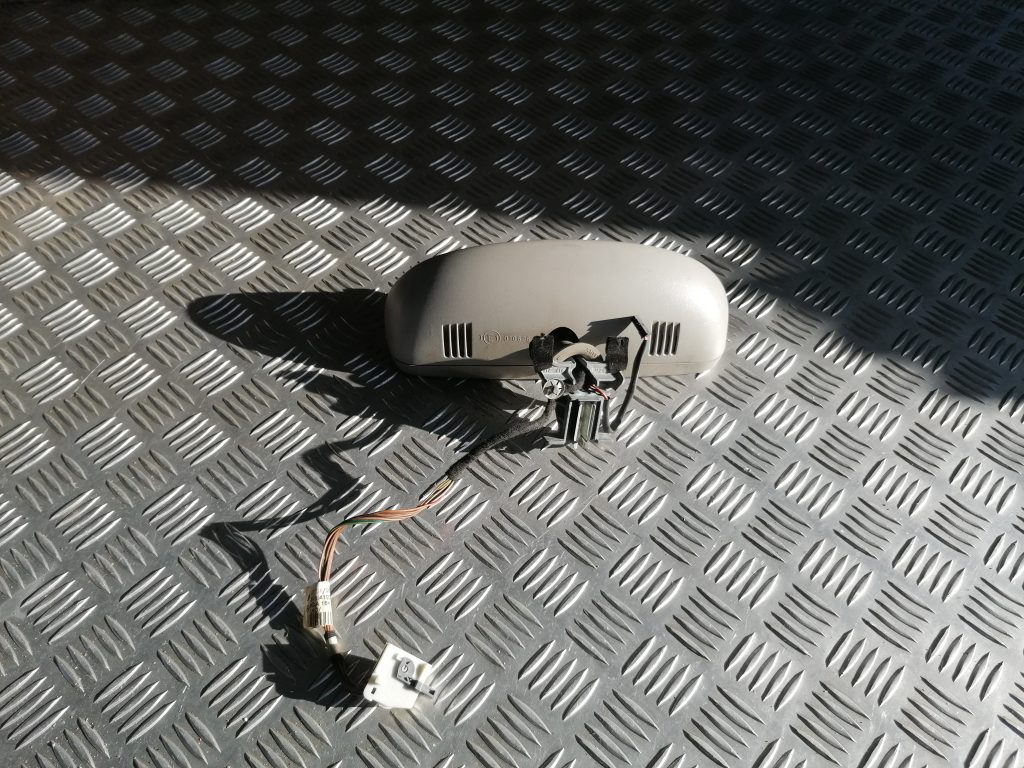 Salona atpakaļskata spogulis priekš MERCEDES BENZ ML320 2005 BLACK 2 Salona atpakaļskata spogulis priekš MERCEDES BENZ ML320 2005 BLACK