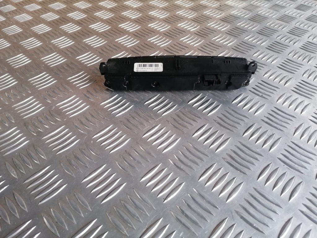 Mērinstrumentu paneļa pārslēgšanas pogas priekš MERCEDES BENZ ML320 2005 BLACK 3 Mērinstrumentu paneļa pārslēgšanas pogas priekš MERCEDES BENZ ML320 2005 BLACK