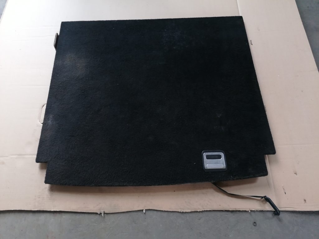 Bagāžnieka grīda priekš MERCEDES BENZ ML320 2005 BLACK 1 Bagāžnieka grīda priekš MERCEDES BENZ ML320 2005 BLACK