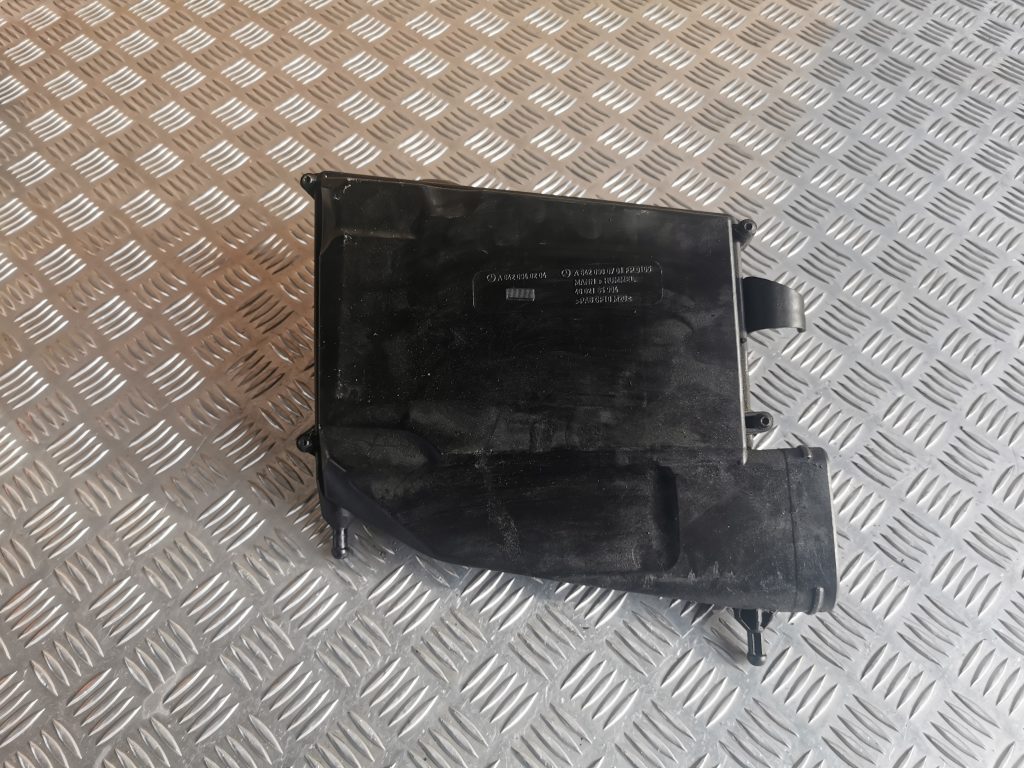 Gaisa filtra korpuss priekš MERCEDES BENZ ML320 2005 BLACK 1 Gaisa filtra korpuss priekš MERCEDES BENZ ML320 2005 BLACK