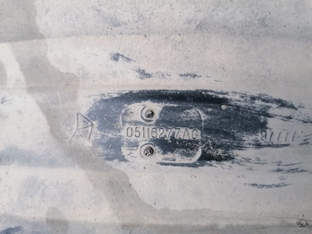 Aizmugurējais kreisais paspārns priekš DODGE JOURNEY 2008 4 Aizmugurējais kreisais paspārns priekš DODGE JOURNEY 2008