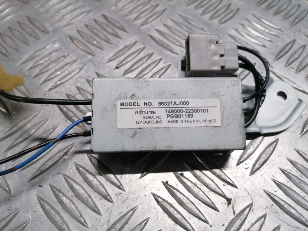 Antenas pastiprinātāja bloks priekš SUBARU LEGACY 2011 4 Antenas pastiprinātāja bloks priekš SUBARU LEGACY 2011