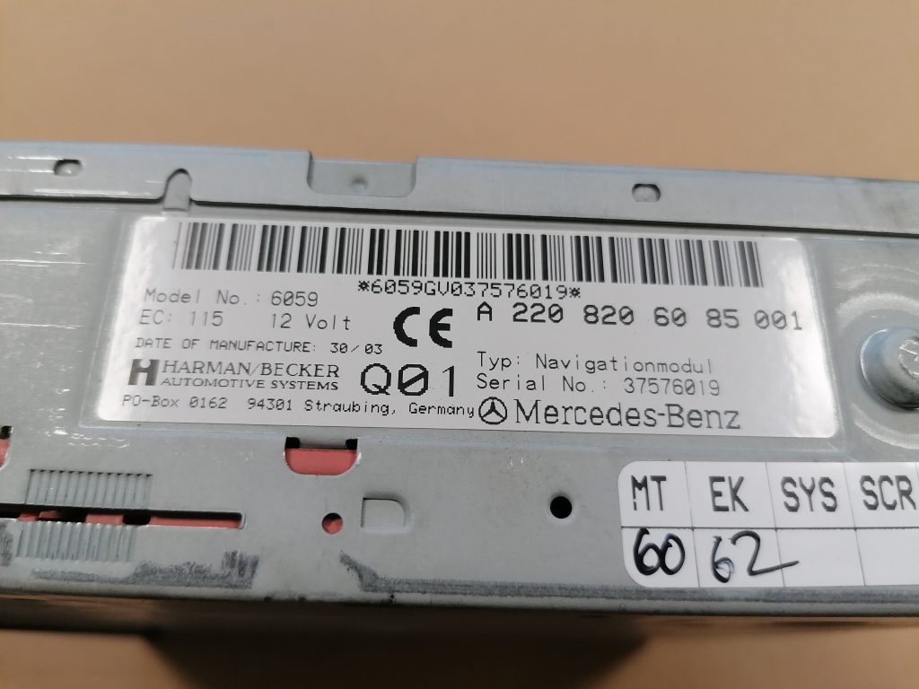 CD/DVD/Navigācijas bloks priekš MERCEDES BENZ CLS 320 2005 3 CD/DVD/Navigācijas bloks priekš MERCEDES BENZ CLS 320 2005