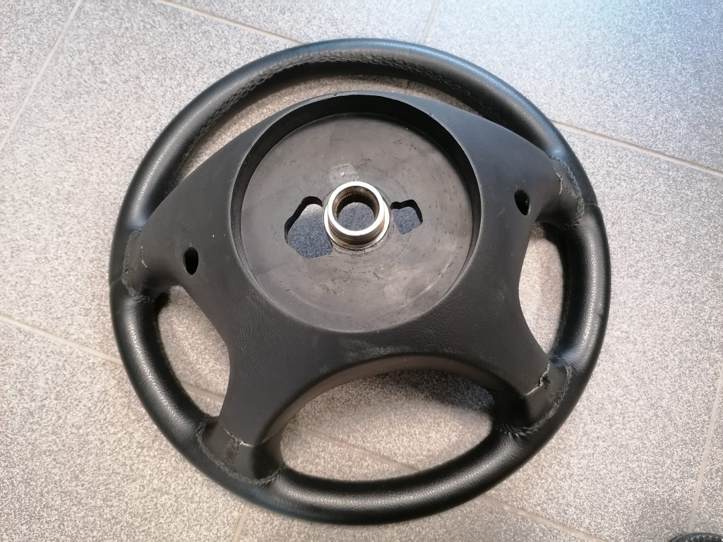 Stūre priekš MERCEDES BENZ CLS 320 2005 3 Stūre priekš MERCEDES BENZ CLS 320 2005