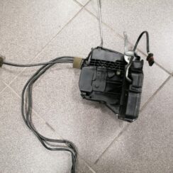 Priekšējo kreiso durvju slēdzene priekš MERCEDES BENZ CLS 320 2005