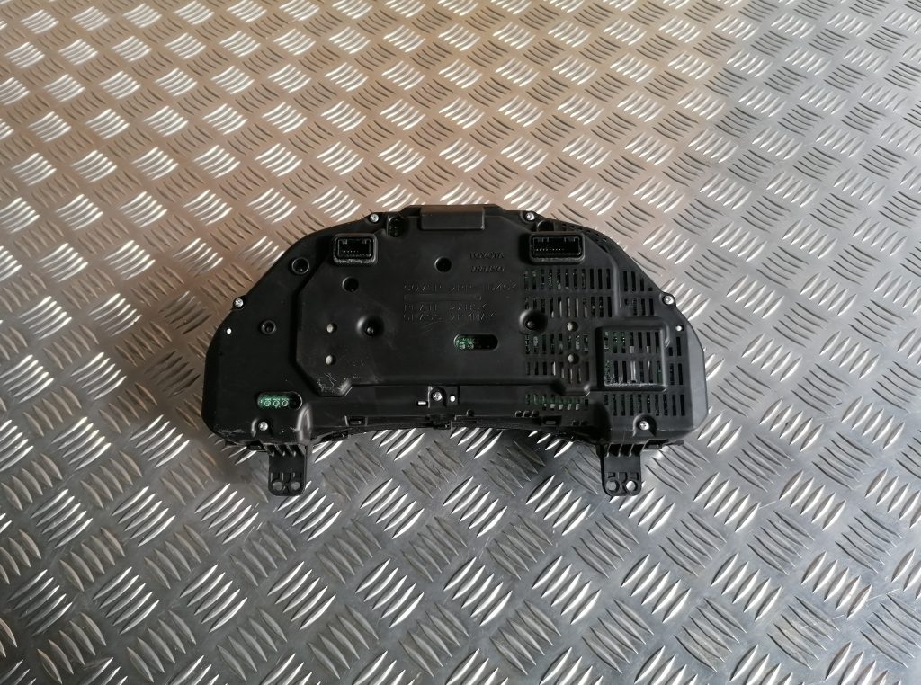 Spidometrs priekš LEXUS IS250 2007 3 Spidometrs priekš LEXUS IS250 2007