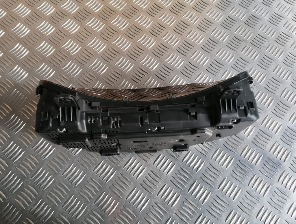 Spidometrs priekš LEXUS IS250 2007 5 Spidometrs priekš LEXUS IS250 2007