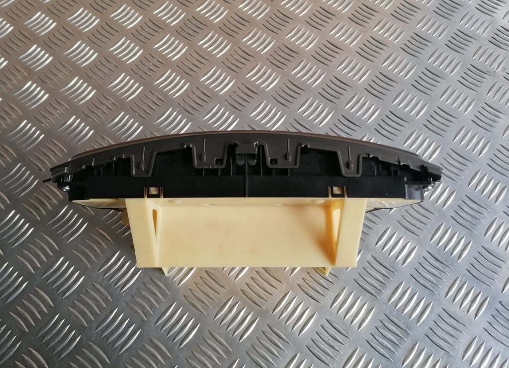 Klimata kontroles bloks priekš LEXUS IS250 2007 5 Klimata kontroles bloks priekš LEXUS IS250 2007