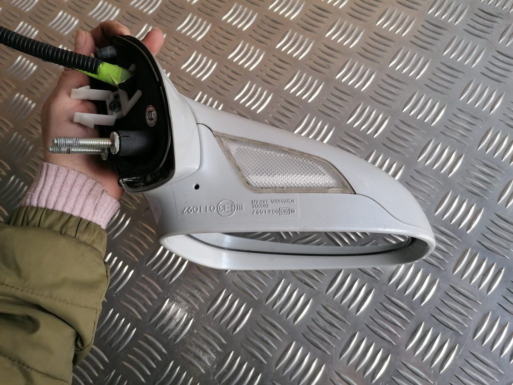 Ārējais spogulis, pa kreisi priekš LEXUS IS250 2007 3 Ārējais spogulis, pa kreisi priekš LEXUS IS250 2007