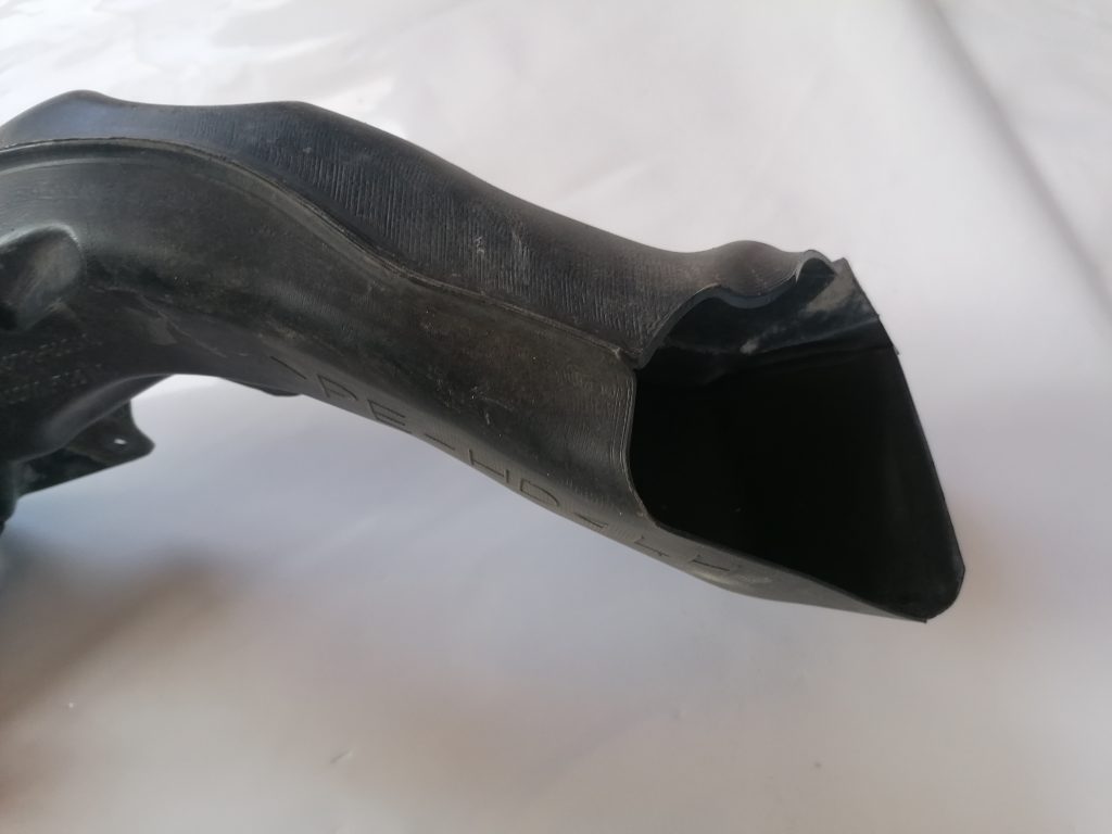 Salona gaisa vads priekš LEXUS IS250 2007 2 Salona gaisa vads priekš LEXUS IS250 2007