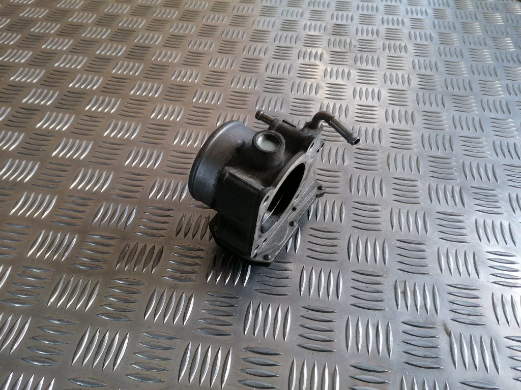 Droseļvārsts priekš LEXUS IS250 2007 3 Droseļvārsts priekš LEXUS IS250 2007