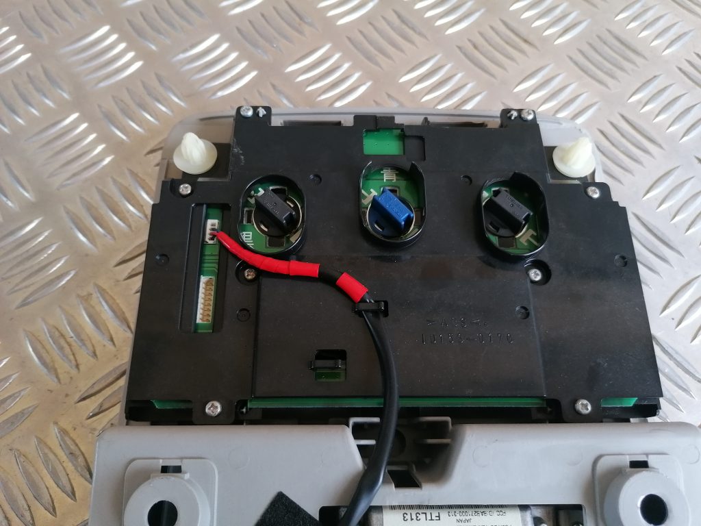 Salona apgaismojuma panelis priekš LEXUS IS250 2007 3 Salona apgaismojuma panelis priekš LEXUS IS250 2007