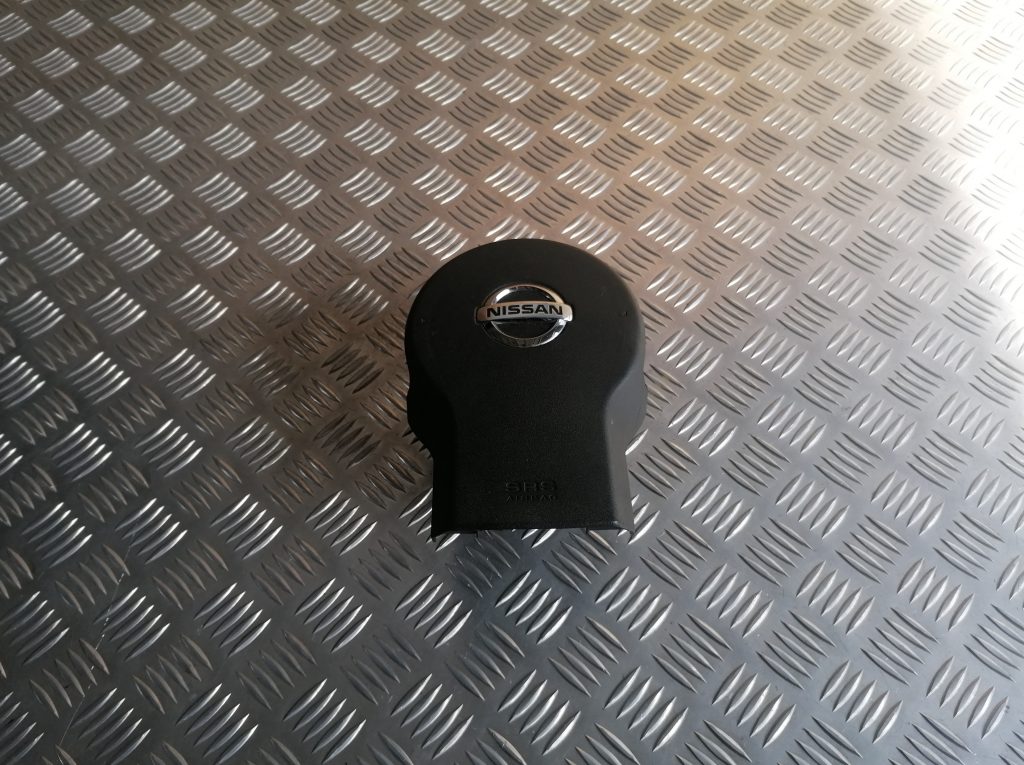 Stūres drošības spilvens priekš NISSAN PATHFINDER 2006 1 Stūres drošības spilvens priekš NISSAN PATHFINDER 2006