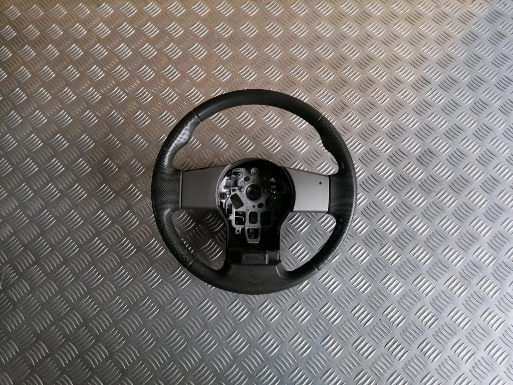 Stūre priekš NISSAN PATHFINDER 2006 1 Stūre priekš NISSAN PATHFINDER 2006