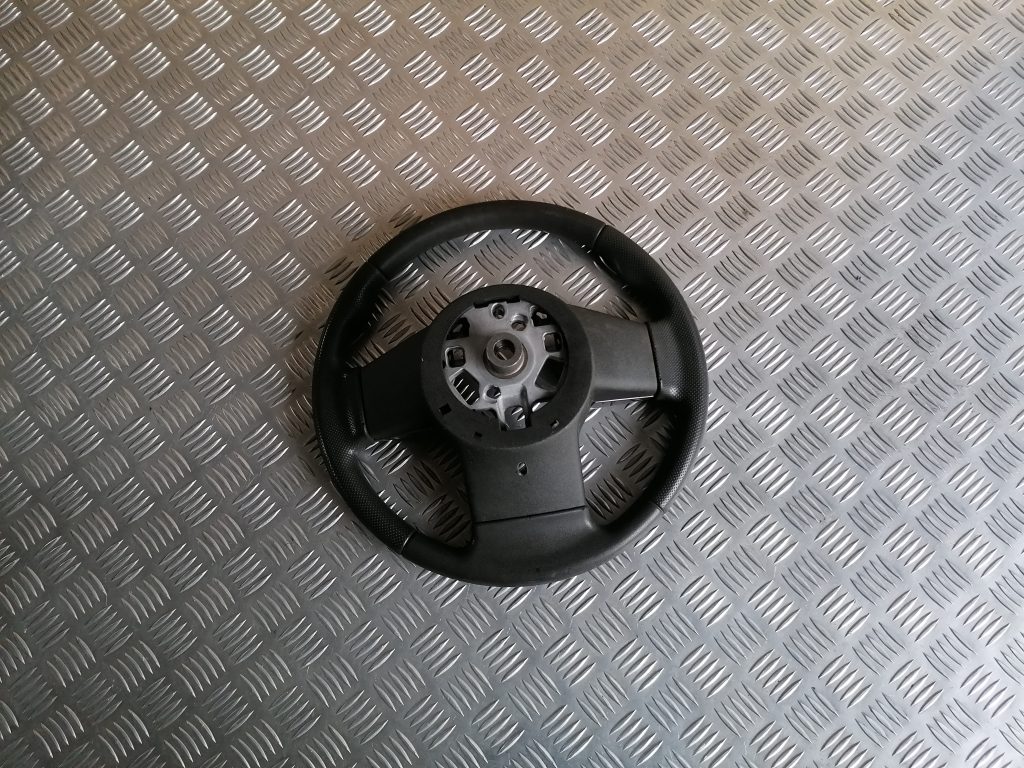 Stūre priekš NISSAN PATHFINDER 2006 2 Stūre priekš NISSAN PATHFINDER 2006