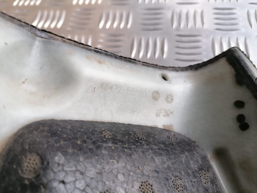 Stūres statnes putekļu aizsargs (salonā) priekš NISSAN PATHFINDER 2006 3 Stūres statnes putekļu aizsargs (salonā) priekš NISSAN PATHFINDER 2006